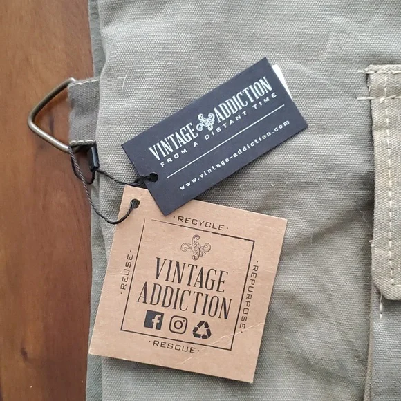 Vintage Addiction U.S. Army Crossbody